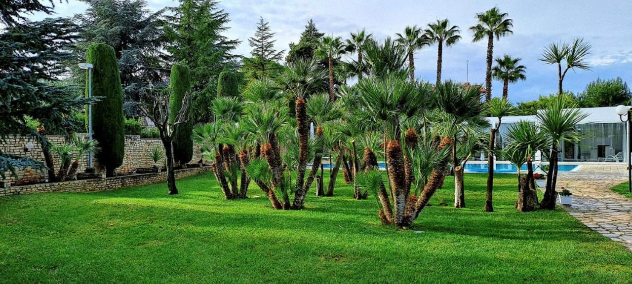 B&B Villa Adriana 안드리아 외부 사진